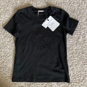 MONCLER CRYSTAL LOGO COTTON T-SHIRT. SIZE: M, RUN SMALL AS SIZE S.